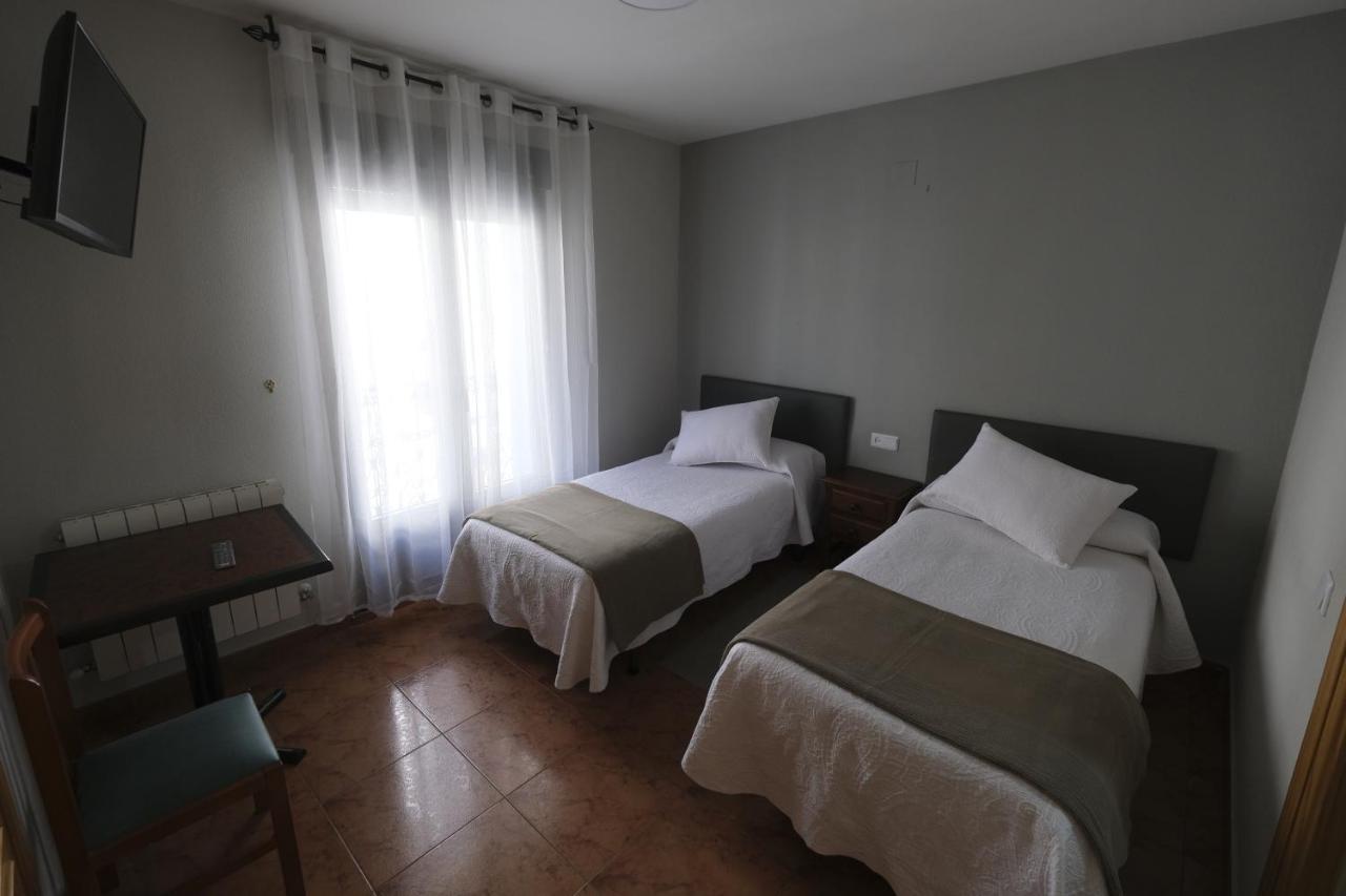 Hostal Restaurante Goya Piedrahíta Extérieur photo